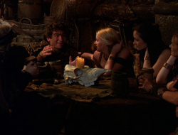 extant_XenaWarriorPrincess_6x10-OldAresHadAFarm_0694