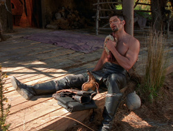 extant_XenaWarriorPrincess_6x10-OldAresHadAFarm_0806