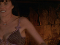 extant_XenaWarriorPrincess_6x10-OldAresHadAFarm_0836