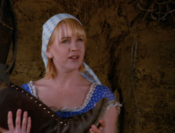 extant_XenaWarriorPrincess_6x10-OldAresHadAFarm_0941