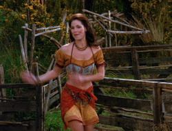 extant_XenaWarriorPrincess_6x10-OldAresHadAFarm_0957
