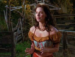 extant_XenaWarriorPrincess_6x10-OldAresHadAFarm_0981