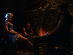 extant_XenaWarriorPrincess_6x10-OldAresHadAFarm_1412