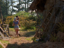 extant_XenaWarriorPrincess_6x10-OldAresHadAFarm_1693