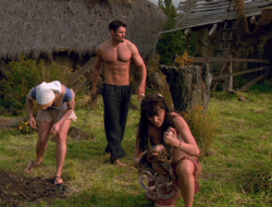 extant_XenaWarriorPrincess_6x10-OldAresHadAFarm_1730