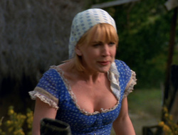 extant_XenaWarriorPrincess_6x10-OldAresHadAFarm_1750