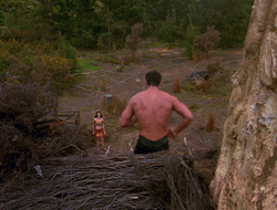 extant_XenaWarriorPrincess_6x10-OldAresHadAFarm_1880