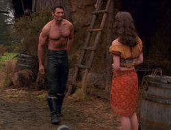 extant_XenaWarriorPrincess_6x10-OldAresHadAFarm_2003