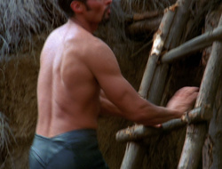 extant_XenaWarriorPrincess_6x10-OldAresHadAFarm_2059