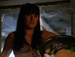extant_XenaWarriorPrincess_6x10-OldAresHadAFarm_2132