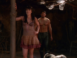 extant_XenaWarriorPrincess_6x10-OldAresHadAFarm_2189