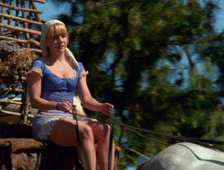 extant_XenaWarriorPrincess_6x10-OldAresHadAFarm_2192