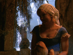 extant_XenaWarriorPrincess_6x10-OldAresHadAFarm_2244