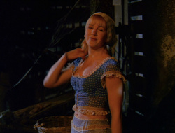 extant_XenaWarriorPrincess_6x10-OldAresHadAFarm_2333