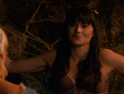 extant_XenaWarriorPrincess_6x10-OldAresHadAFarm_2350
