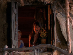 extant_XenaWarriorPrincess_6x10-OldAresHadAFarm_2408