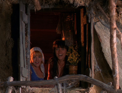 extant_XenaWarriorPrincess_6x10-OldAresHadAFarm_2410