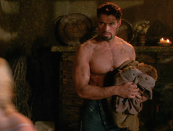 extant_XenaWarriorPrincess_6x10-OldAresHadAFarm_2599