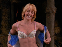 extant_XenaWarriorPrincess_6x10-OldAresHadAFarm_2640