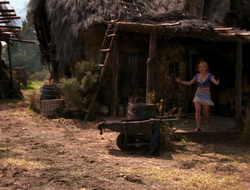 extant_XenaWarriorPrincess_6x10-OldAresHadAFarm_2911