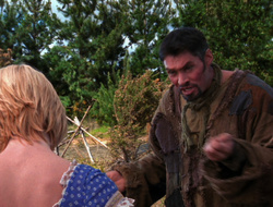 extant_XenaWarriorPrincess_6x10-OldAresHadAFarm_2931