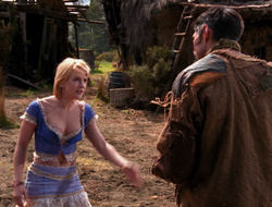 extant_XenaWarriorPrincess_6x10-OldAresHadAFarm_2940