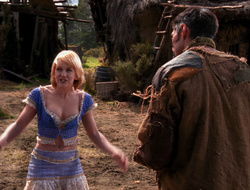 extant_XenaWarriorPrincess_6x10-OldAresHadAFarm_2941