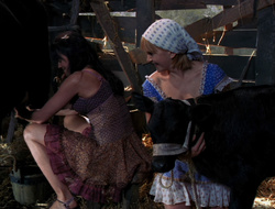 extant_XenaWarriorPrincess_6x10-OldAresHadAFarm_3043