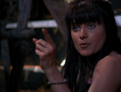 extant_XenaWarriorPrincess_6x10-OldAresHadAFarm_3062
