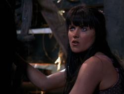 extant_XenaWarriorPrincess_6x10-OldAresHadAFarm_3094