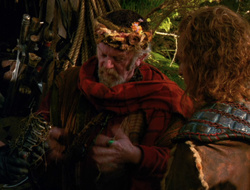 extant_XenaWarriorPrincess_6x10-OldAresHadAFarm_3210