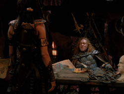 extant_XenaWarriorPrincess_6x10-OldAresHadAFarm_3340