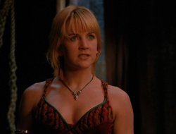extant_XenaWarriorPrincess_6x10-OldAresHadAFarm_3392