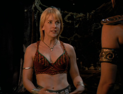 extant_XenaWarriorPrincess_6x10-OldAresHadAFarm_3408