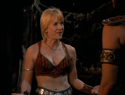 extant_XenaWarriorPrincess_6x10-OldAresHadAFarm_3409