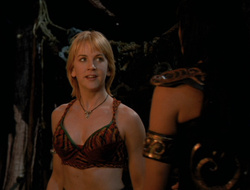extant_XenaWarriorPrincess_6x10-OldAresHadAFarm_3447