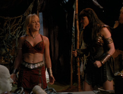 extant_XenaWarriorPrincess_6x10-OldAresHadAFarm_3451