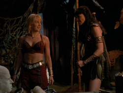 extant_XenaWarriorPrincess_6x10-OldAresHadAFarm_3457