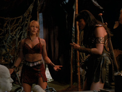 extant_XenaWarriorPrincess_6x10-OldAresHadAFarm_3460