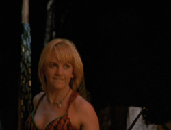 extant_XenaWarriorPrincess_6x10-OldAresHadAFarm_3537