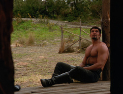 extant_XenaWarriorPrincess_6x10-OldAresHadAFarm_3561