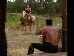 extant_XenaWarriorPrincess_6x10-OldAresHadAFarm_3579