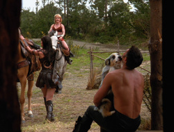 extant_XenaWarriorPrincess_6x10-OldAresHadAFarm_3588