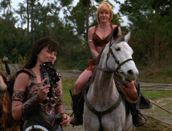 extant_XenaWarriorPrincess_6x10-OldAresHadAFarm_3604