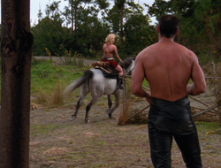 extant_XenaWarriorPrincess_6x10-OldAresHadAFarm_3709