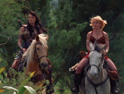 extant_XenaWarriorPrincess_6x10-OldAresHadAFarm_3732