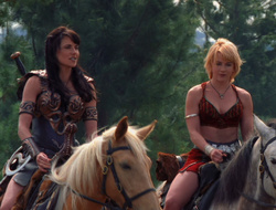 extant_XenaWarriorPrincess_6x10-OldAresHadAFarm_3743