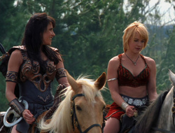extant_XenaWarriorPrincess_6x10-OldAresHadAFarm_3747